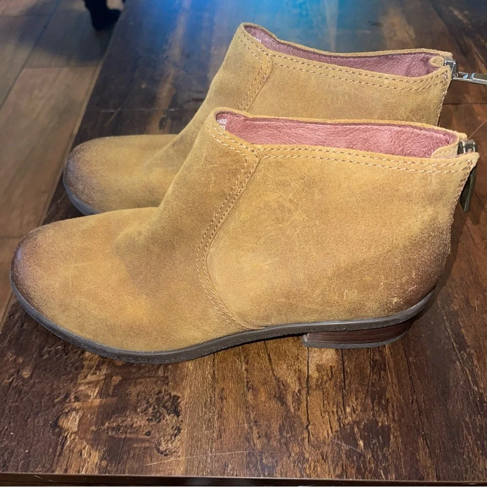 Dansko Tan Becki Waterproof Leather Performance Low Short Boot Bootie Sz 39